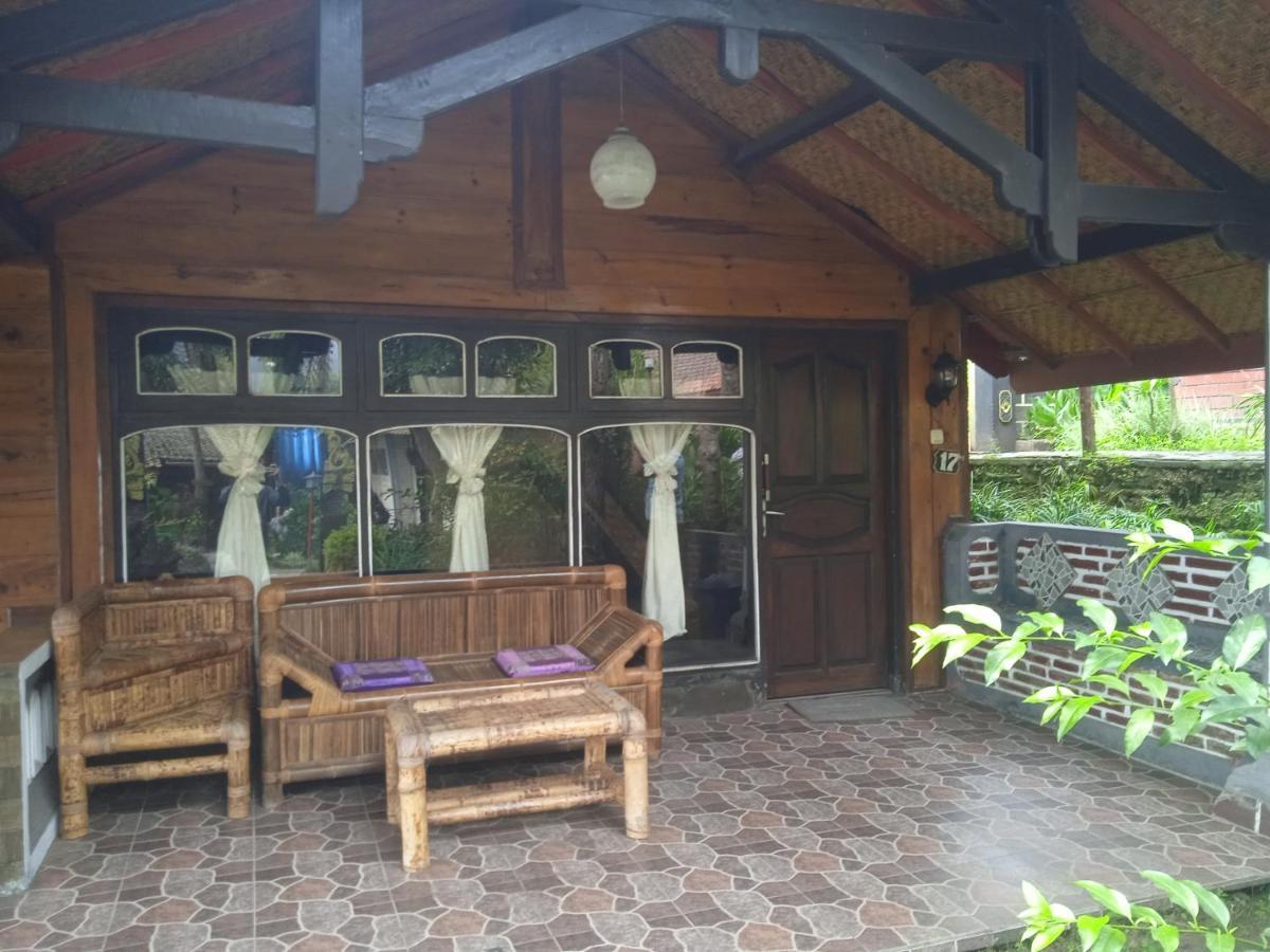 Yoschi'S Hotel Bromo Ngadisari Exterior foto