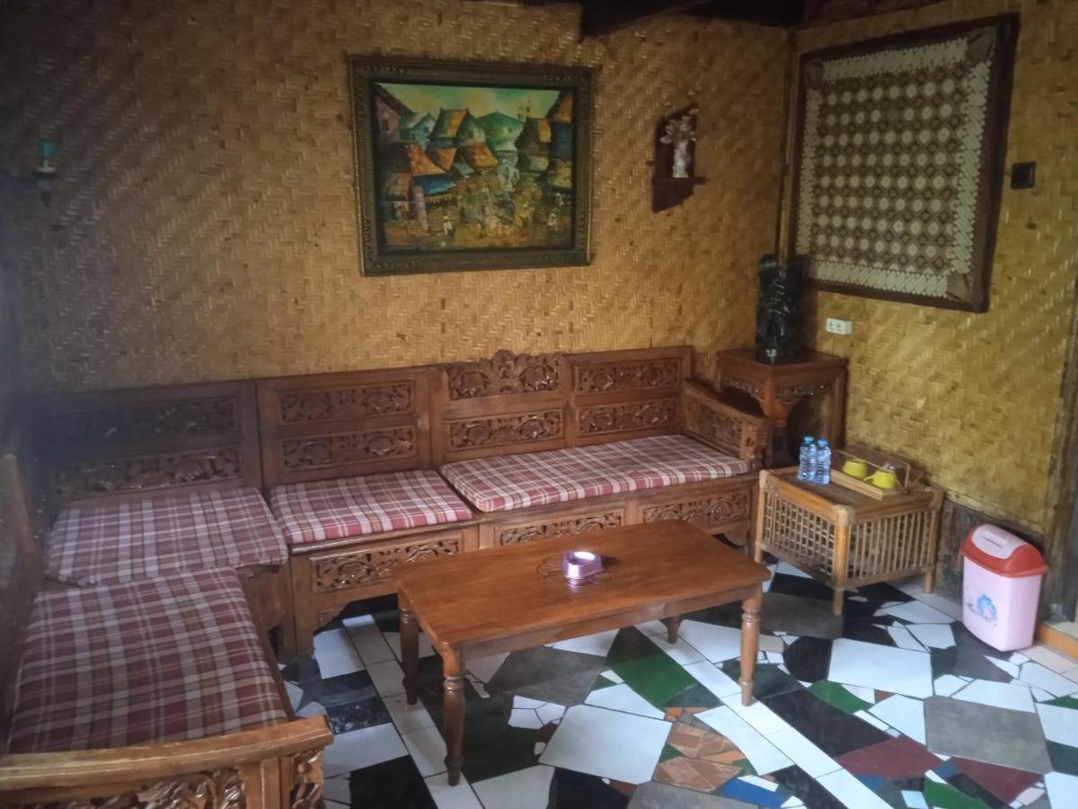 Yoschi'S Hotel Bromo Ngadisari Exterior foto