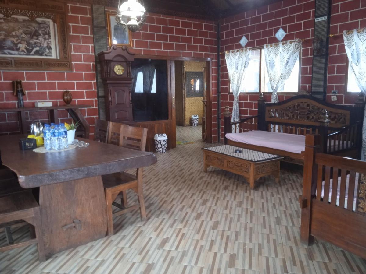 Yoschi'S Hotel Bromo Ngadisari Exterior foto