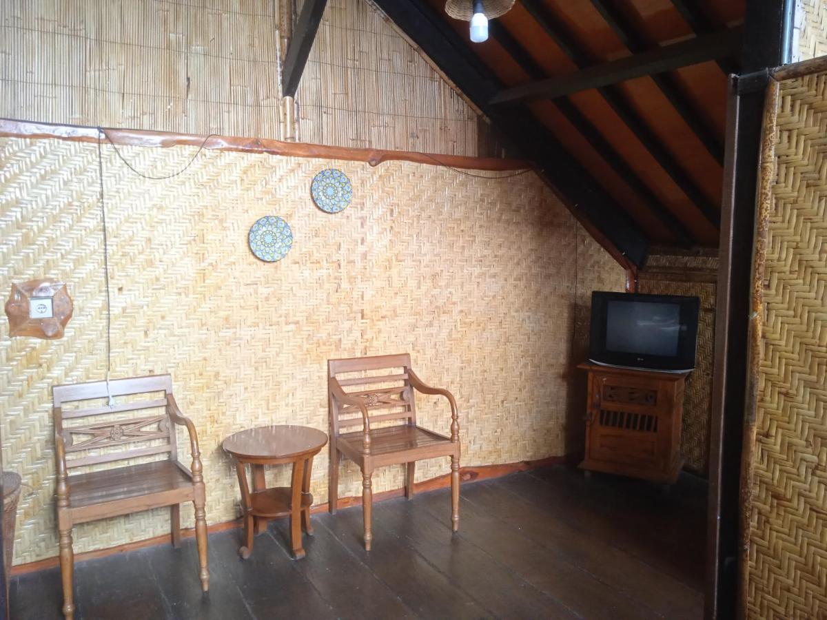 Yoschi'S Hotel Bromo Ngadisari Exterior foto