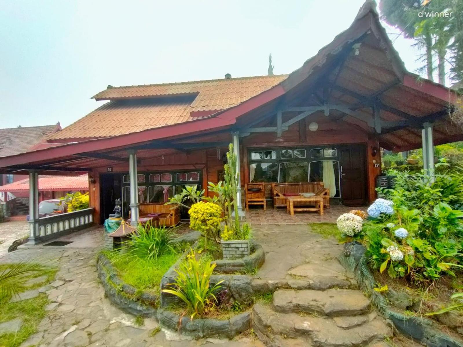 Yoschi'S Hotel Bromo Ngadisari Exterior foto