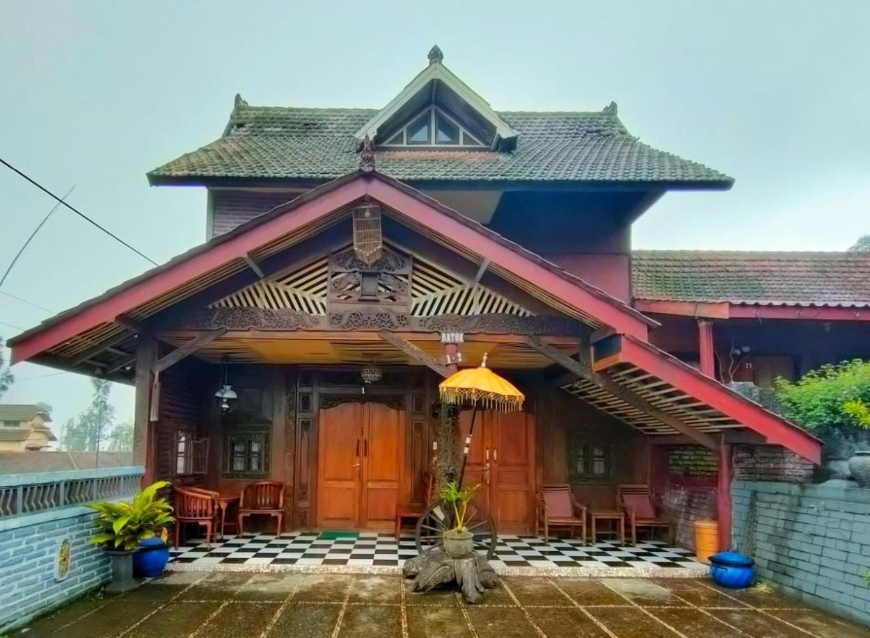 Yoschi'S Hotel Bromo Ngadisari Exterior foto